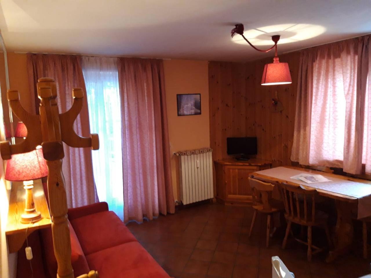 Aparthotel Residenze Sonnenschein Casa Rosa Niederdorf Exterior foto